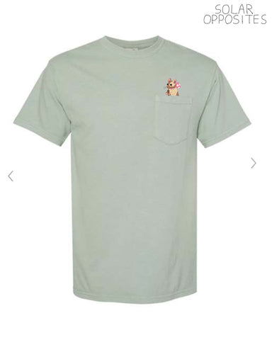Solar Opposites - Molly the sweet mouse pocket Tee   (*ships mid august or before)